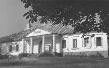 Dwór rodziny Berskich w Tylmanowej w latach powojennych. foto. Henryk Hermanowicz